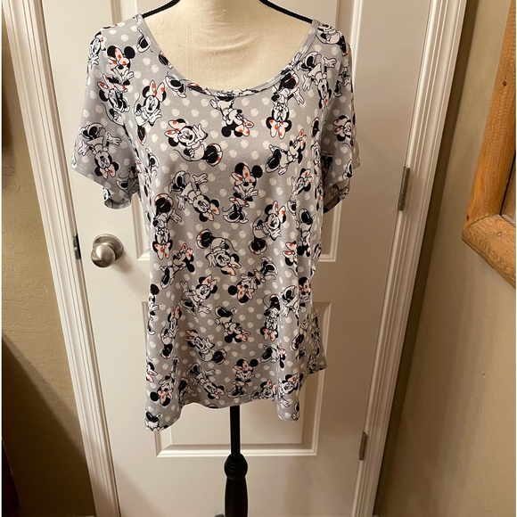 LuLaRoe Tops - Super Cute LuLaRoe Disney Top